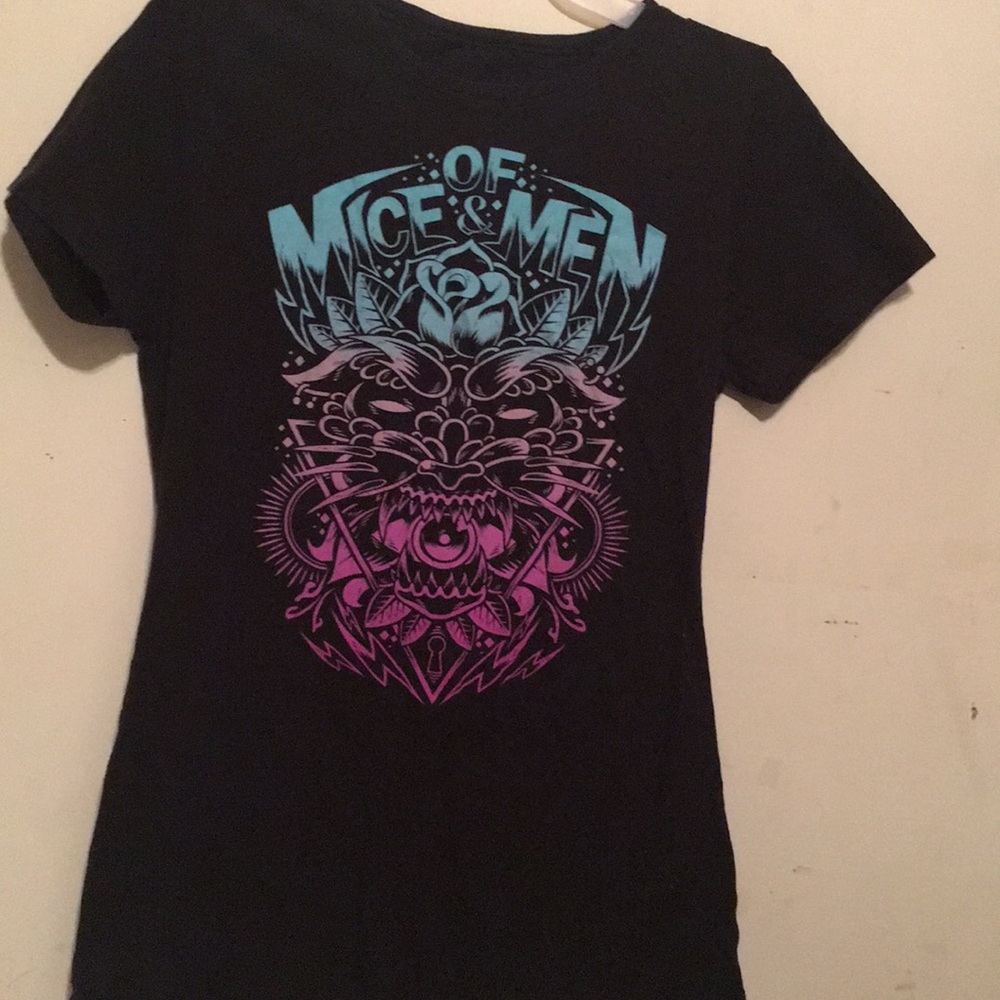 HotTopic Mice of Men Short-Sleeve Tee